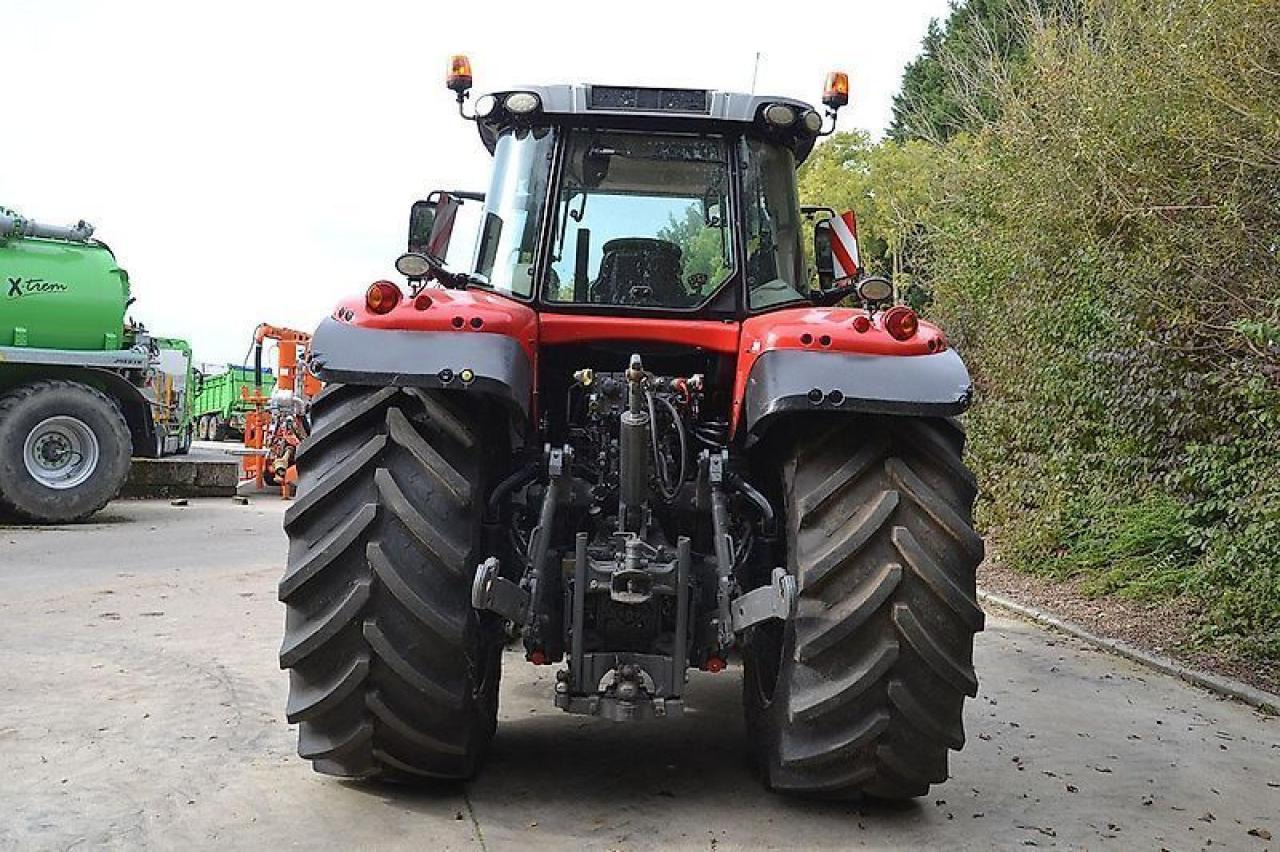 Massey Ferguson 7726 s dyna vt - Traktors: foto 3 Massey Ferguson 7726 s dyna vt - Traktors: foto 3
