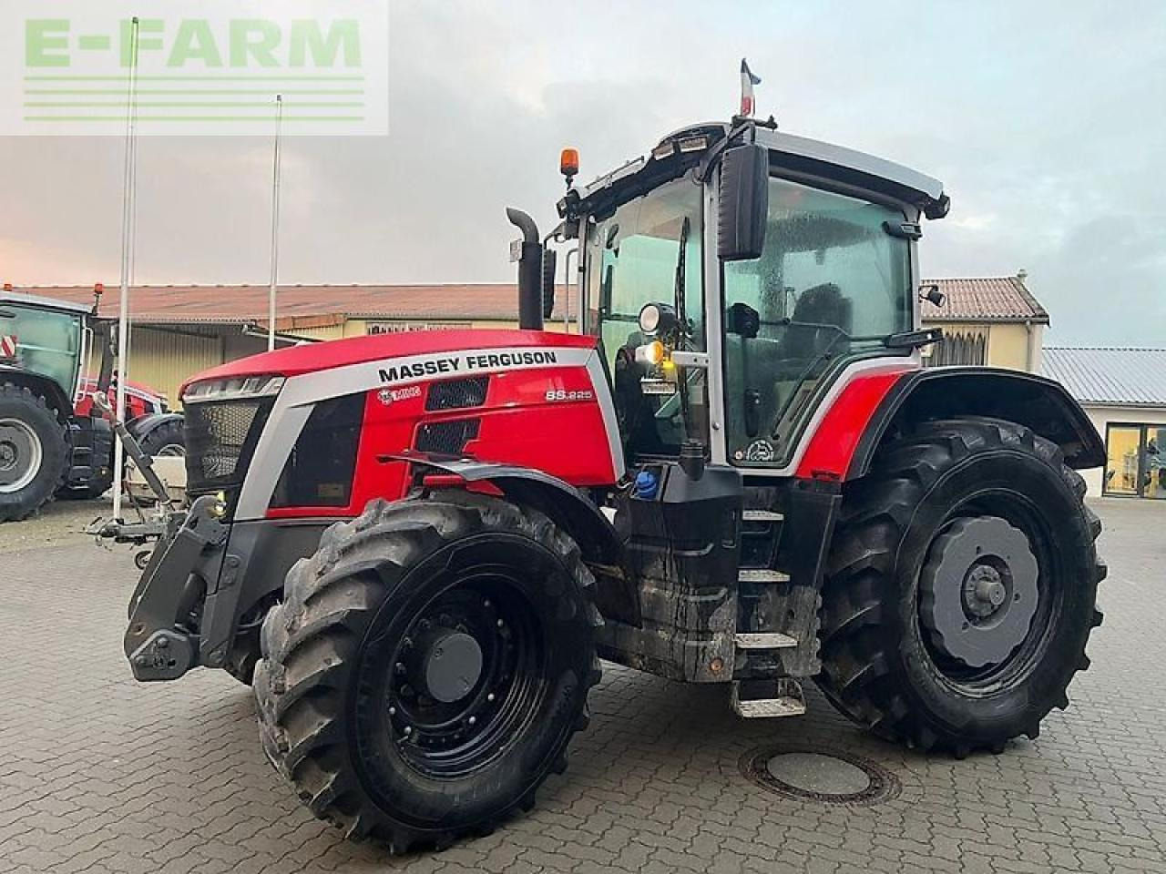 Massey Ferguson 8s.225 dyna vt exclusive Exclusive - Traktors: foto 2 Massey Ferguson 8s.225 dyna vt exclusive Exclusive - Traktors: foto 2