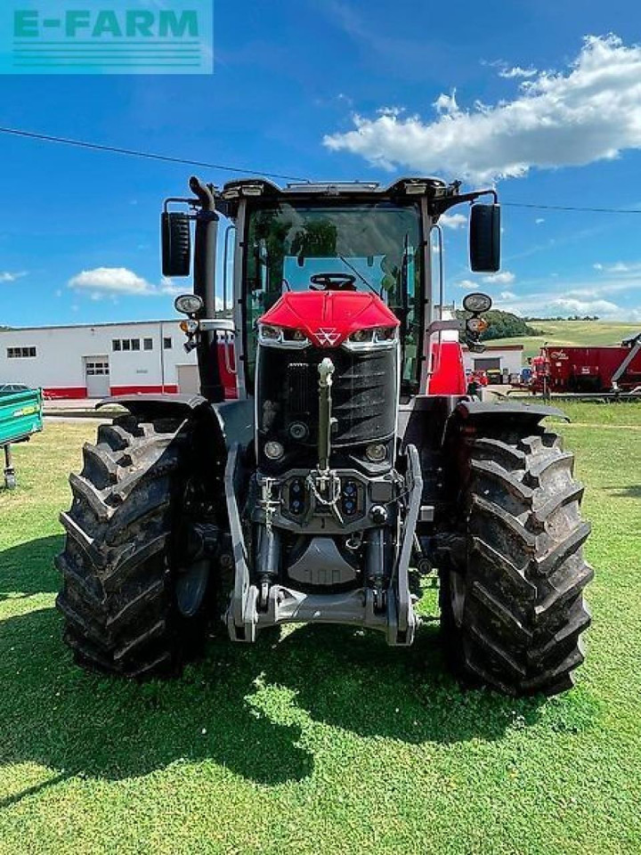 Massey Ferguson 8s.245 dyna-7 exclusive Exclusive - Traktors: foto 4 Massey Ferguson 8s.245 dyna-7 exclusive Exclusive - Traktors: foto 4
