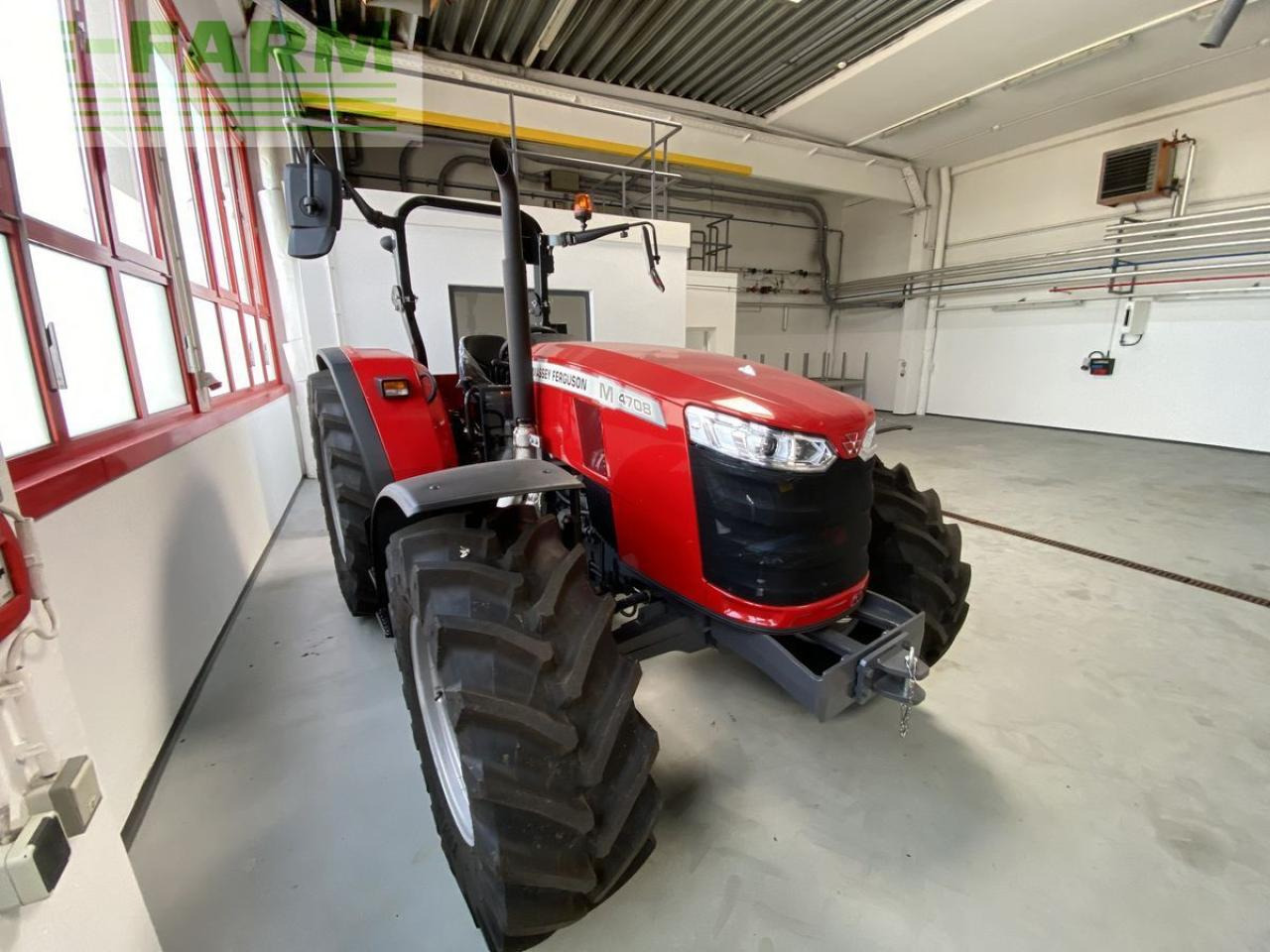 Massey Ferguson mf 4708 m plattform - Traktors: foto 3 Massey Ferguson mf 4708 m plattform - Traktors: foto 3