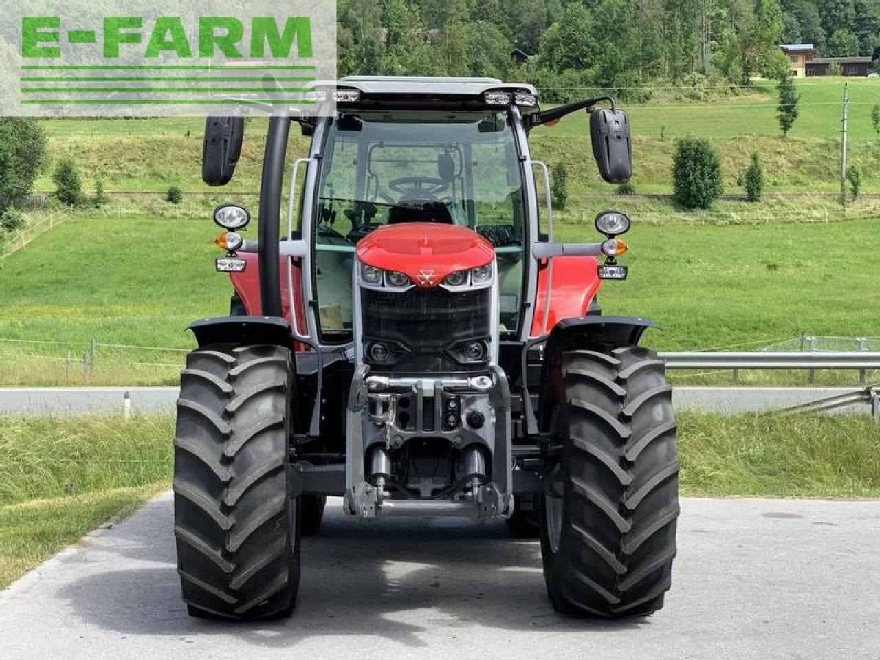 Massey Ferguson mf 6s.135 dyna-6 efficient - Traktors: foto 3 Massey Ferguson mf 6s.135 dyna-6 efficient - Traktors: foto 3