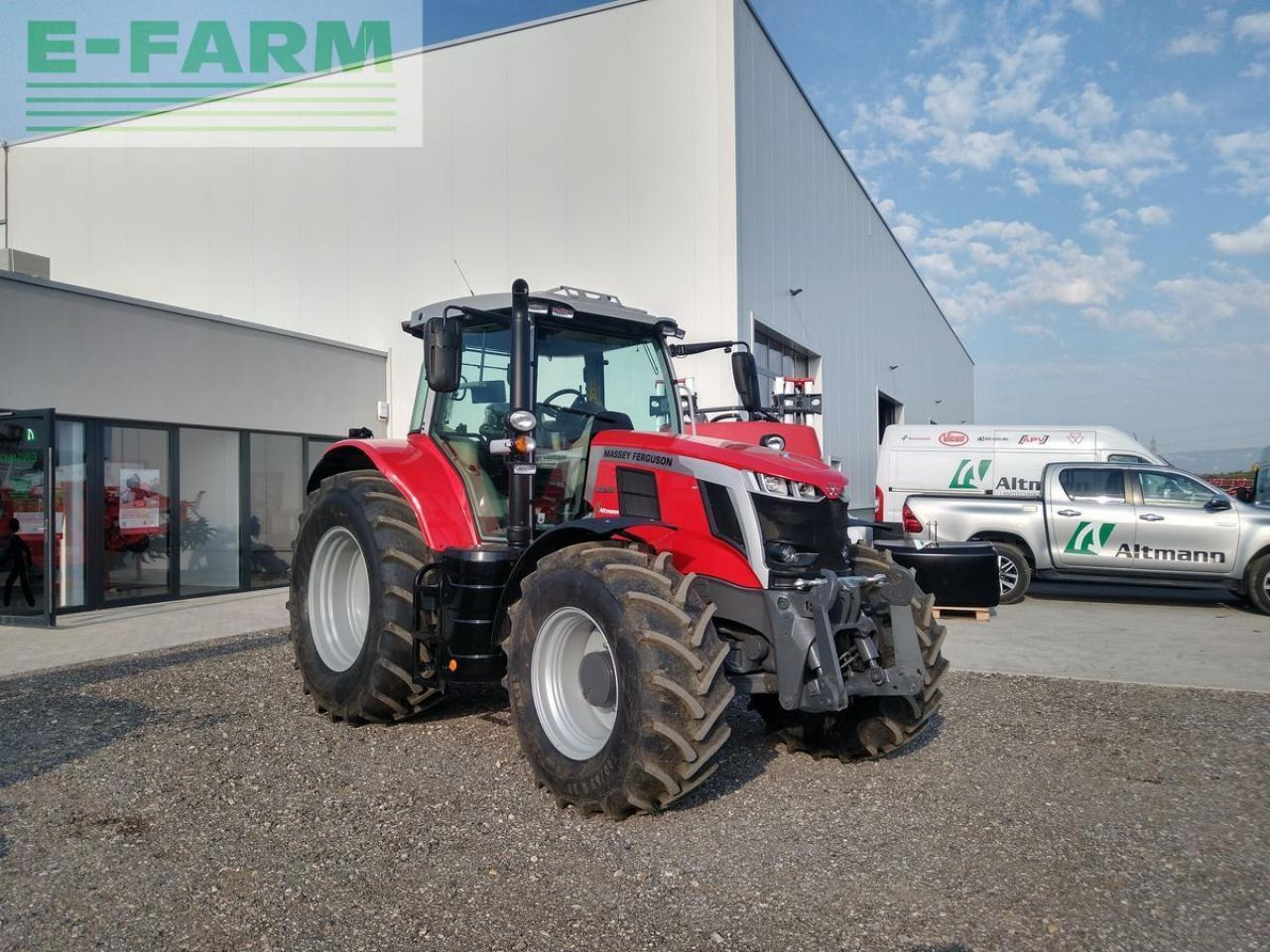 Massey Ferguson mf 6s.155 dyna-vt exclusive Exclusive - Traktors: foto 1 Massey Ferguson mf 6s.155 dyna-vt exclusive Exclusive - Traktors: foto 1