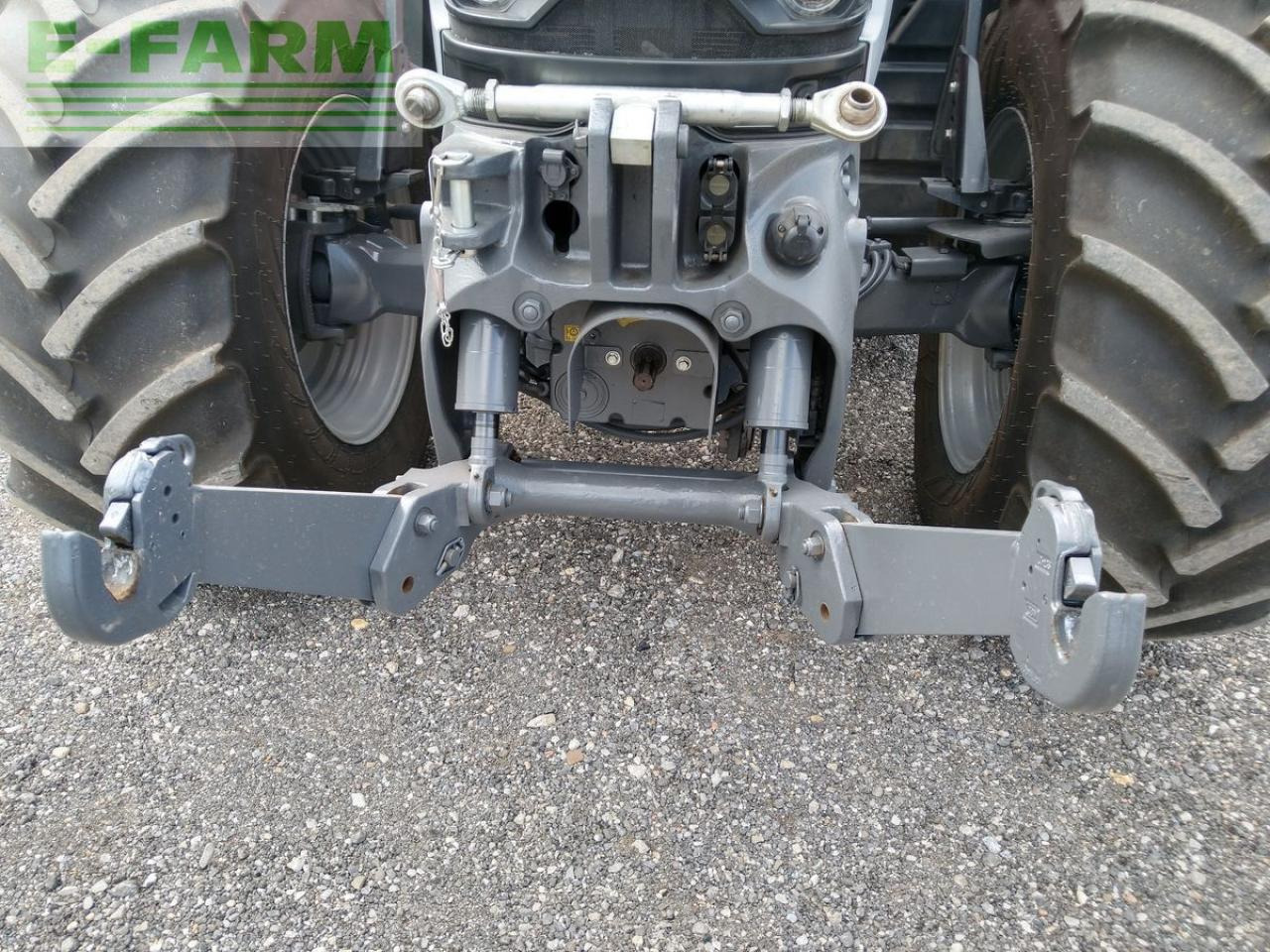 Massey Ferguson mf 6s.180 dyna-vt exclusive Exclusive - Traktors: foto 3 Massey Ferguson mf 6s.180 dyna-vt exclusive Exclusive - Traktors: foto 3