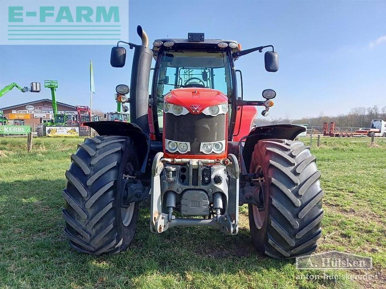 Massey Ferguson mf 7718 dyna-vt exclusive Exclusive - Traktors: foto 2 Massey Ferguson mf 7718 dyna-vt exclusive Exclusive - Traktors: foto 2