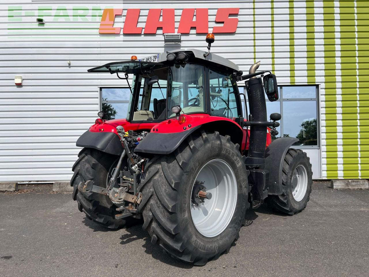 Massey Ferguson mf 7718s efficent Efficient - Traktors: foto 3 Massey Ferguson mf 7718s efficent Efficient - Traktors: foto 3