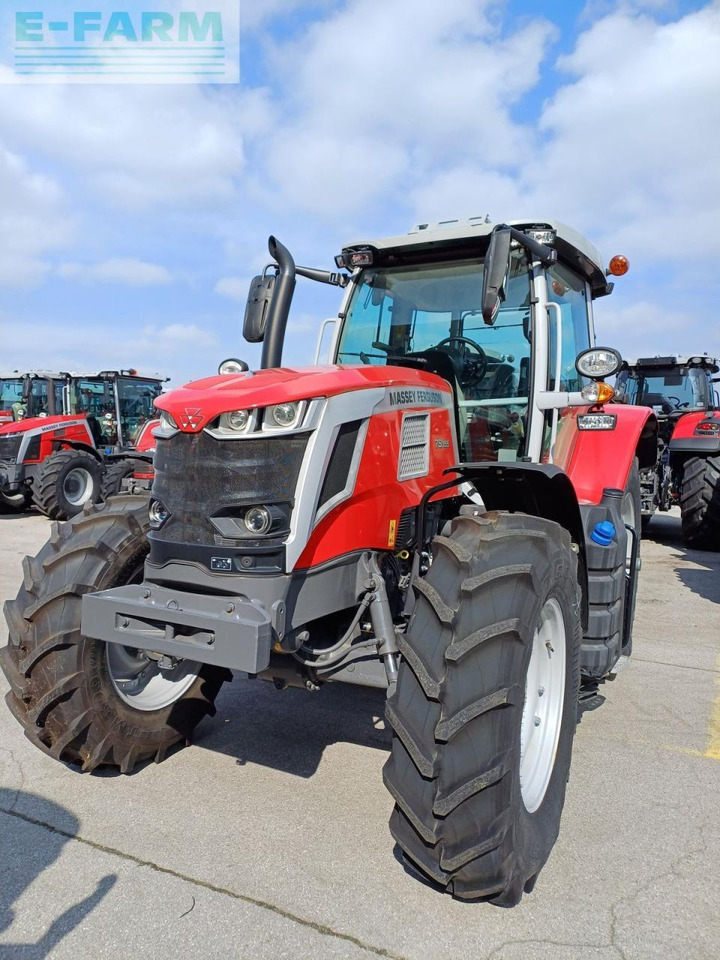 Massey Ferguson mf 7s.155 - Traktors: foto 1 Massey Ferguson mf 7s.155 - Traktors: foto 1