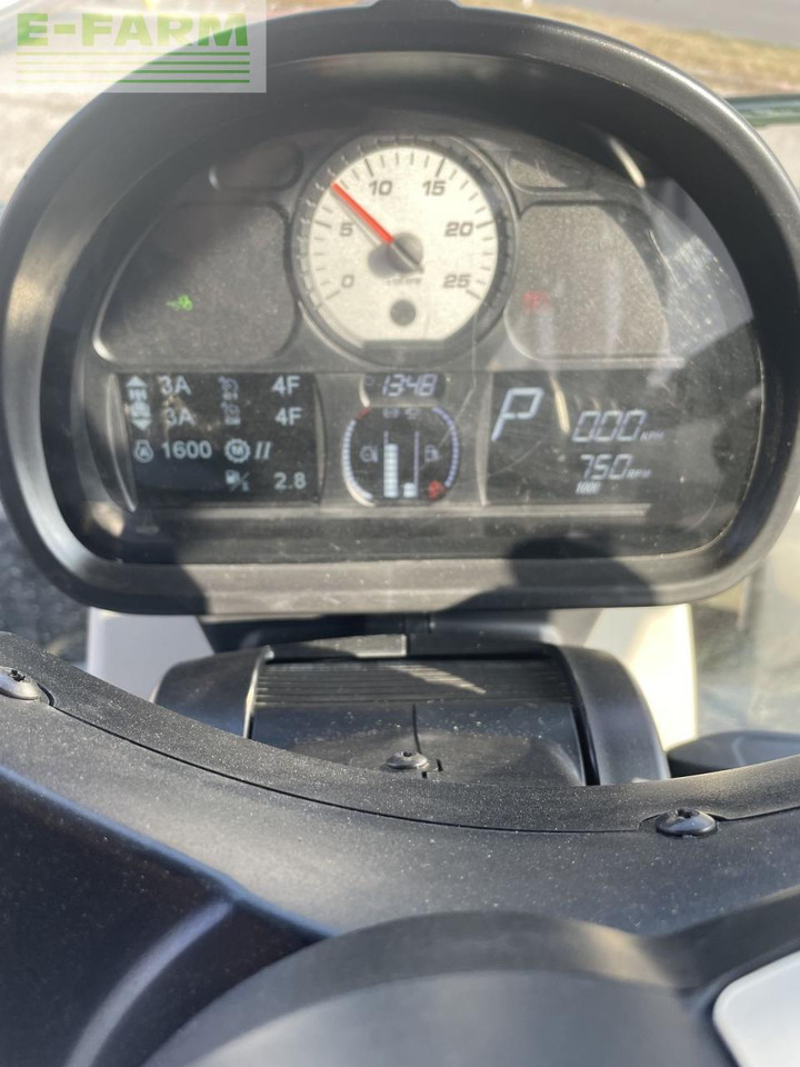 Traktors Massey Ferguson mf 7s.180: foto 7 Traktors Massey Ferguson mf 7s.180: foto 7