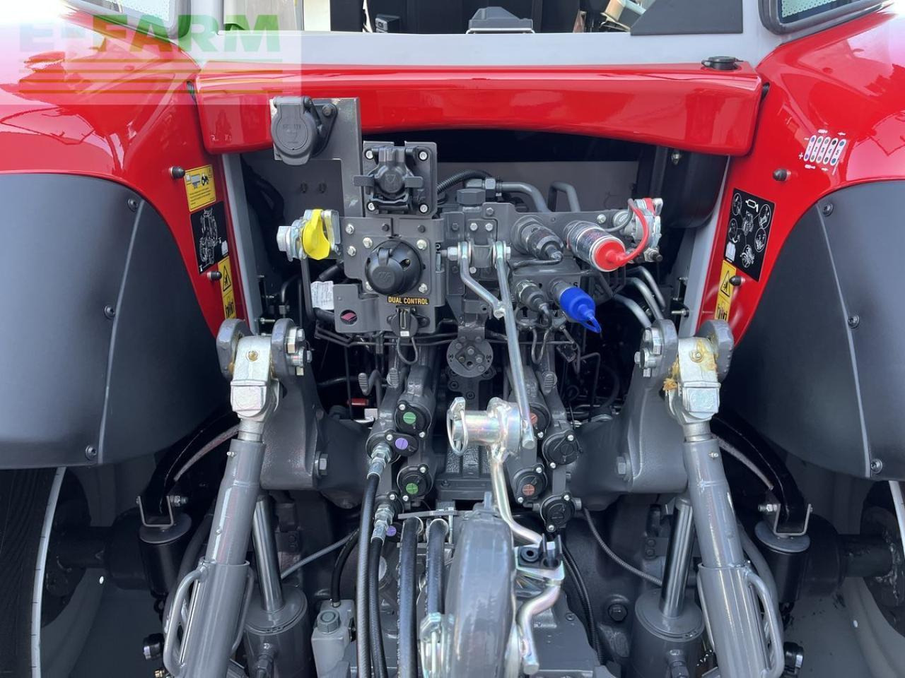 Massey Ferguson mf 7s.210 dyna-vt exclusive Exclusive - Traktors: foto 4 Massey Ferguson mf 7s.210 dyna-vt exclusive Exclusive - Traktors: foto 4