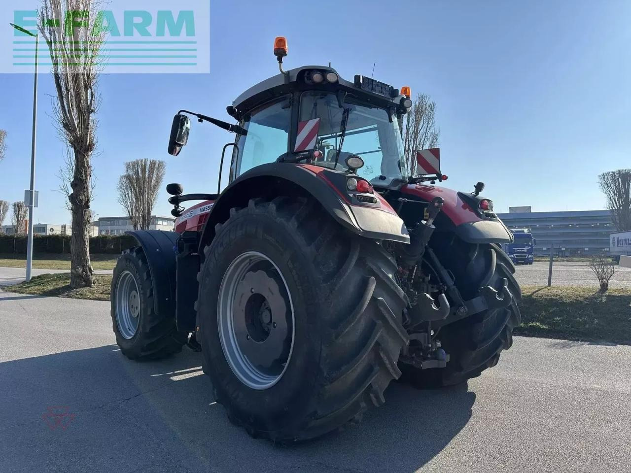 Massey Ferguson mf 8740 s (stage v) - Traktors: foto 5 Massey Ferguson mf 8740 s (stage v) - Traktors: foto 5