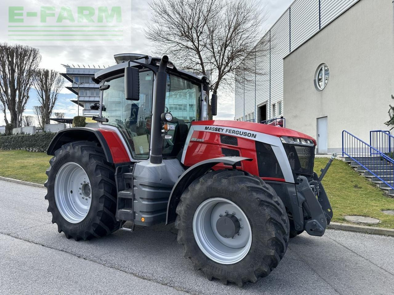 Massey Ferguson mf 8s.265 dyna e-power - Traktors: foto 2 Massey Ferguson mf 8s.265 dyna e-power - Traktors: foto 2