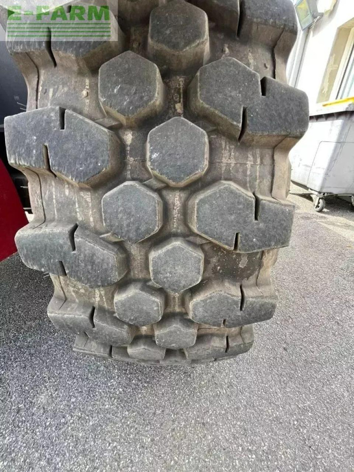 Teleskopiskais iekrāvējs Massey Ferguson th7038: foto 8