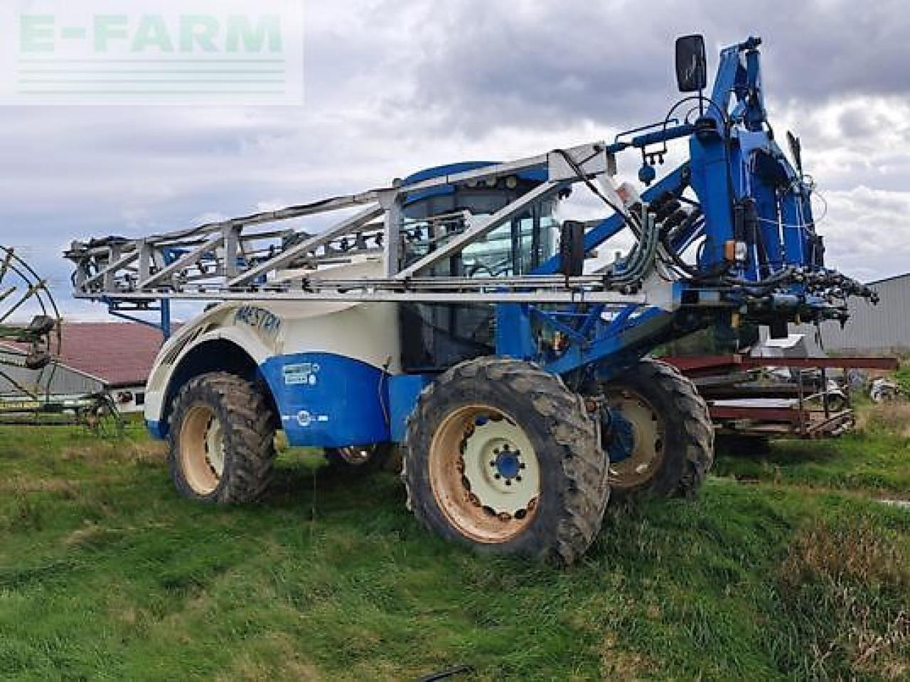 Matrot maestria 15 - Piekabināmais miglotājs: foto 1 Matrot maestria 15 - Piekabināmais miglotājs: foto 1