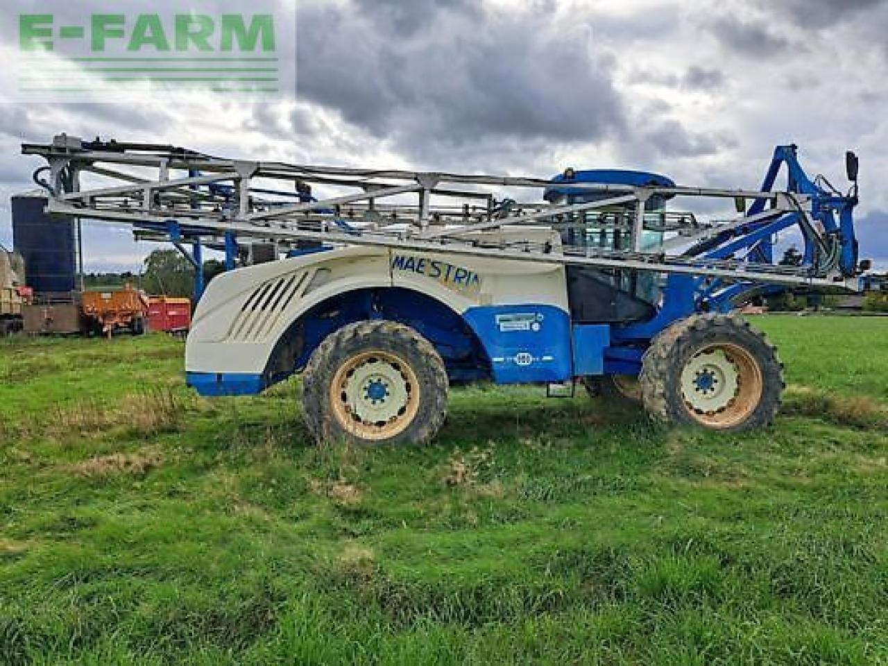 Matrot maestria 15 - Piekabināmais miglotājs: foto 2 Matrot maestria 15 - Piekabināmais miglotājs: foto 2