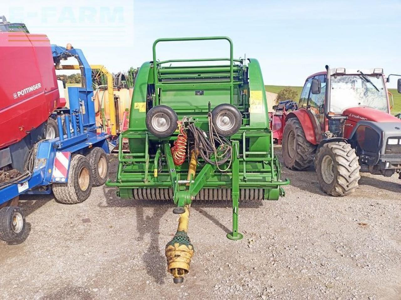 Mc Hale f5500 rundballenpresse - Kīpu prese: foto 2 Mc Hale f5500 rundballenpresse - Kīpu prese: foto 2