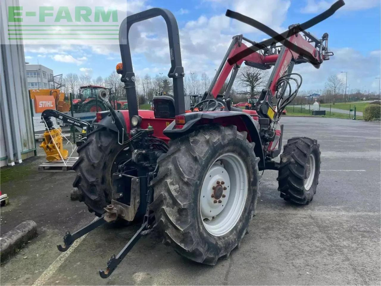 McCormick tracteur agricole c80l mc cormick - Traktors: foto 2 McCormick tracteur agricole c80l mc cormick - Traktors: foto 2