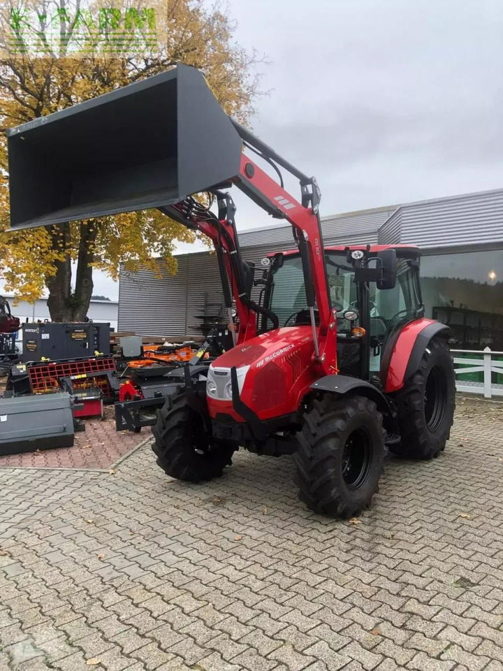 McCormick x4.080 - Traktors: foto 3 McCormick x4.080 - Traktors: foto 3