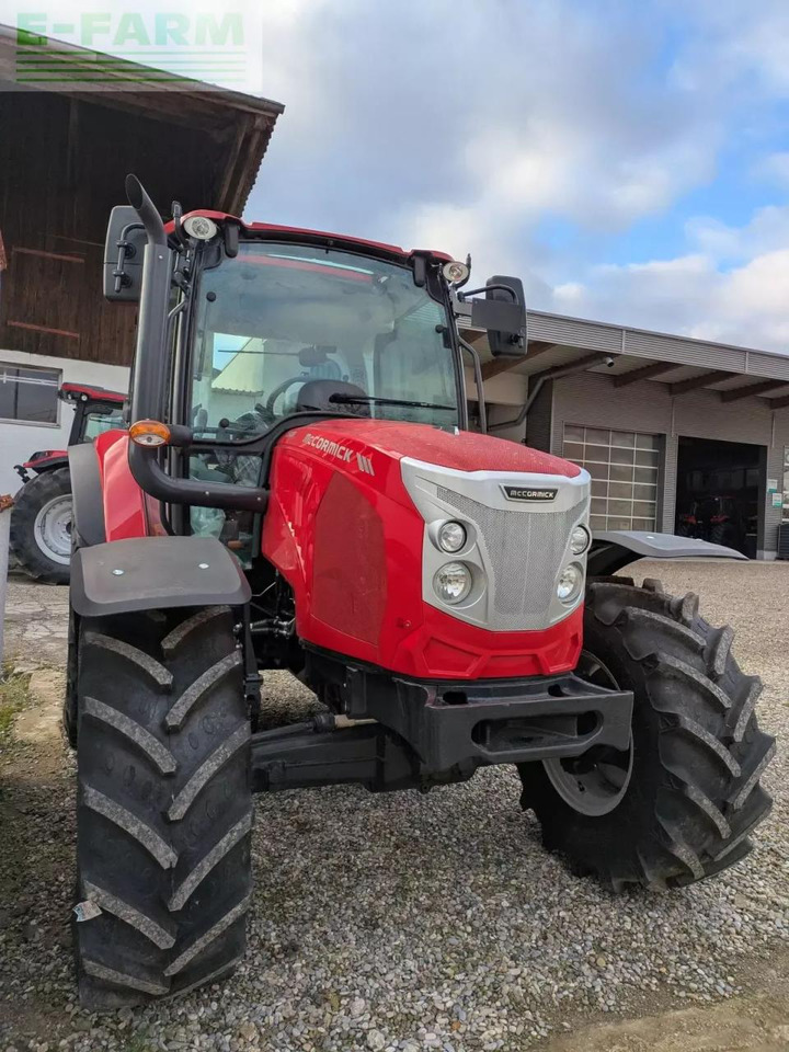 McCormick x5.085 - Traktors: foto 1 McCormick x5.085 - Traktors: foto 1