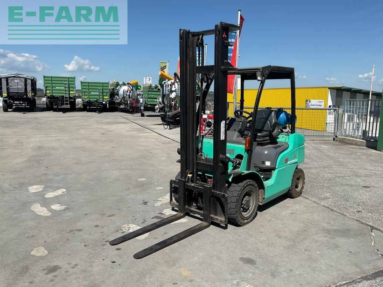 Mitsubishi FG25N Gasstapler - Autokrāvējs: foto 1 Mitsubishi FG25N Gasstapler - Autokrāvējs: foto 1