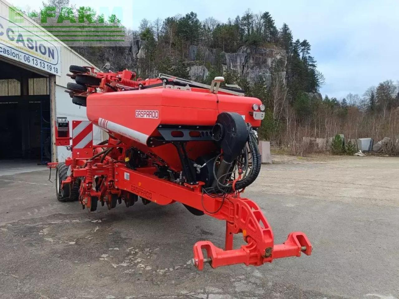 Mustang gigante pressure 400 - Precīzās izsējas sējmašīna: foto 4 Mustang gigante pressure 400 - Precīzās izsējas sējmašīna: foto 4