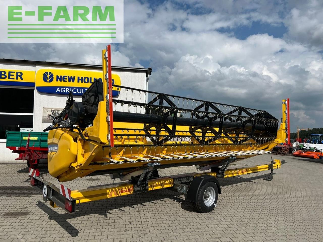 New Holland 760cg varifeed 6,10m, 20ft - Labības heders: foto 1 New Holland 760cg varifeed 6,10m, 20ft - Labības heders: foto 1