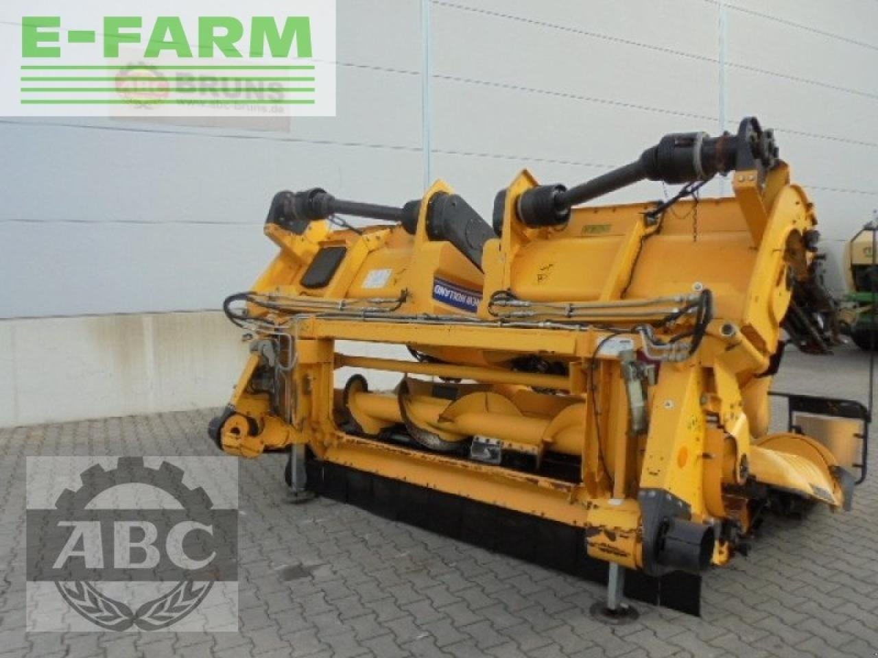 New Holland 980 cf 8r 75 - Kukurūzas heders: foto 1 New Holland 980 cf 8r 75 - Kukurūzas heders: foto 1