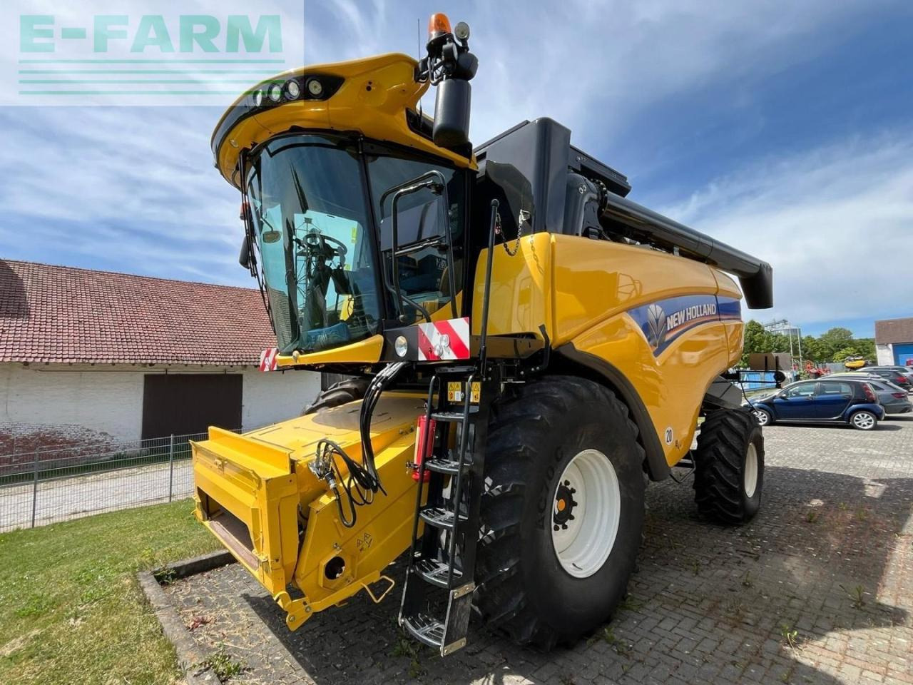 New Holland CX 6.90 - Labības kombains: foto 2 New Holland CX 6.90 - Labības kombains: foto 2