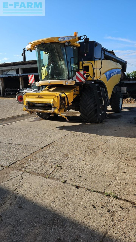 New Holland CX 860 - Labības kombains: foto 3 New Holland CX 860 - Labības kombains: foto 3