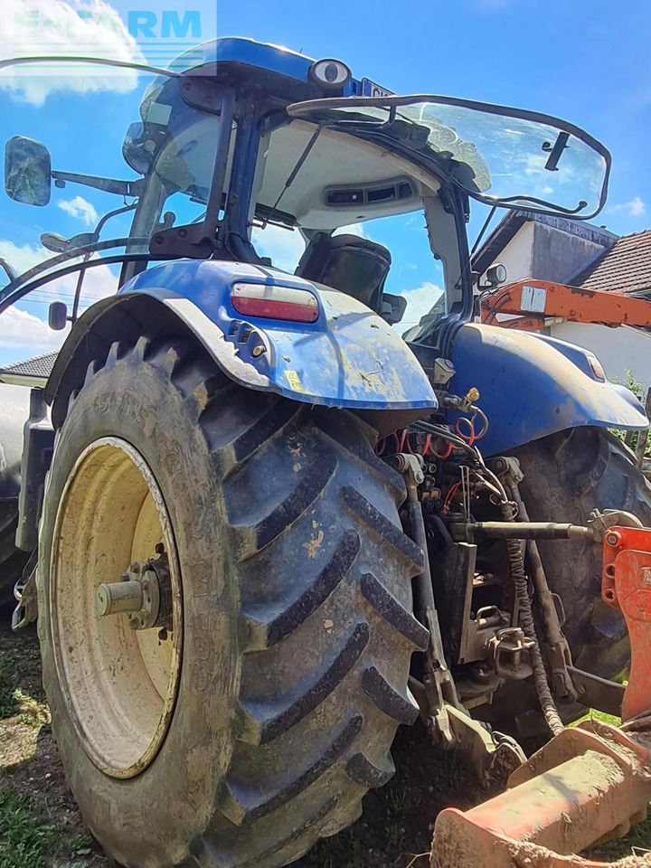 Traktors New Holland T7050: foto 10