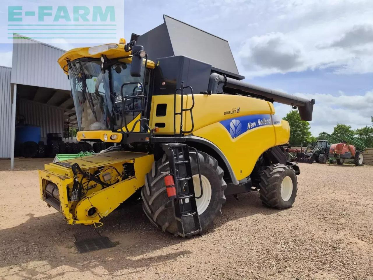 New Holland cr9080 - Labības kombains: foto 1 New Holland cr9080 - Labības kombains: foto 1