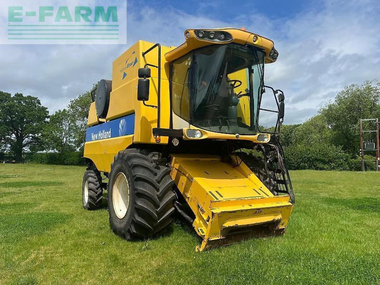New Holland csx 7060 - Labības kombains: foto 1 New Holland csx 7060 - Labības kombains: foto 1