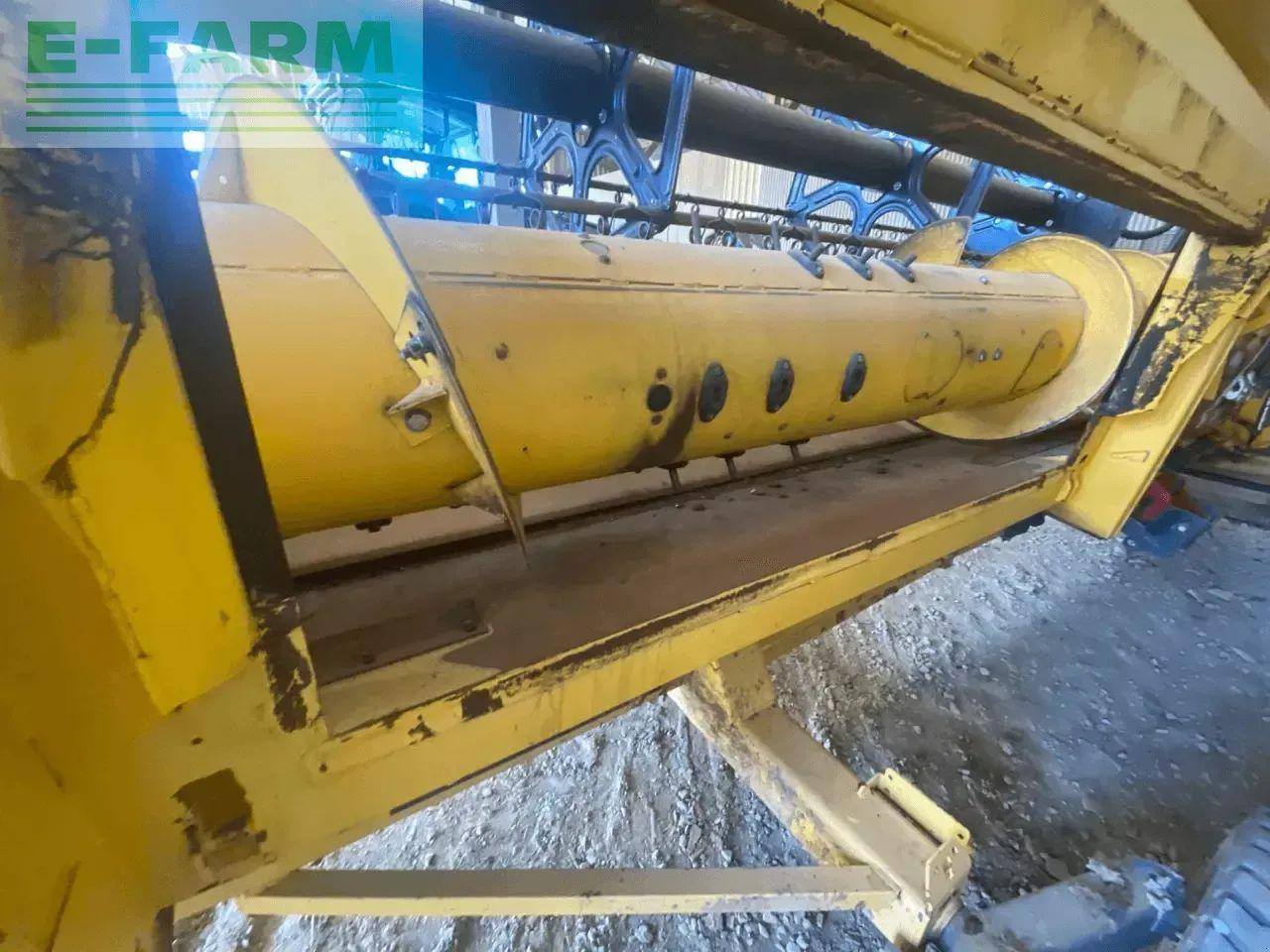 New Holland cx 6090 std - Labības kombains: foto 4 New Holland cx 6090 std - Labības kombains: foto 4