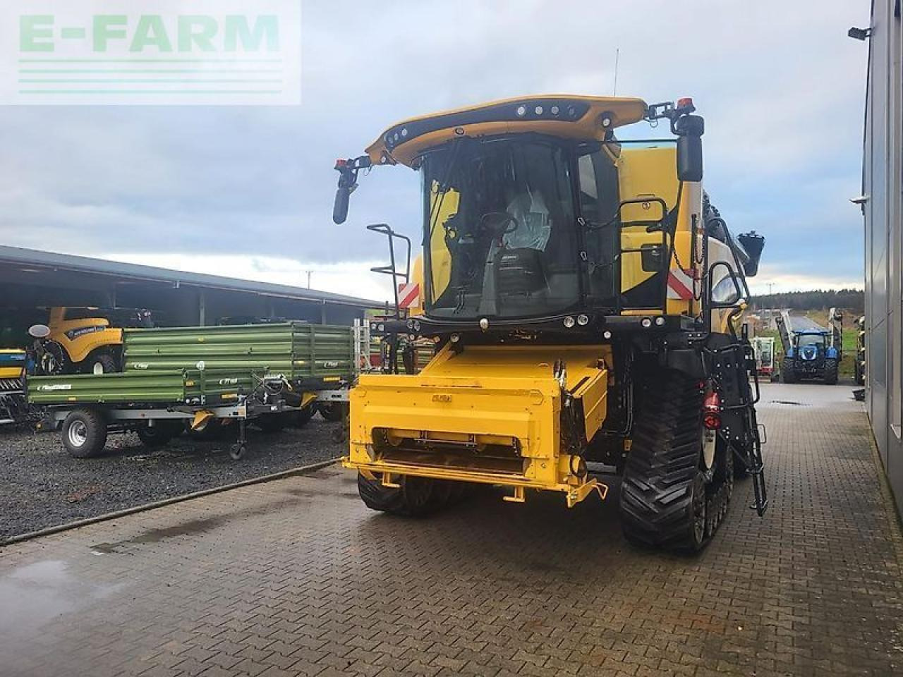 New Holland cx 8.80 raupe - Labības kombains: foto 2 New Holland cx 8.80 raupe - Labības kombains: foto 2