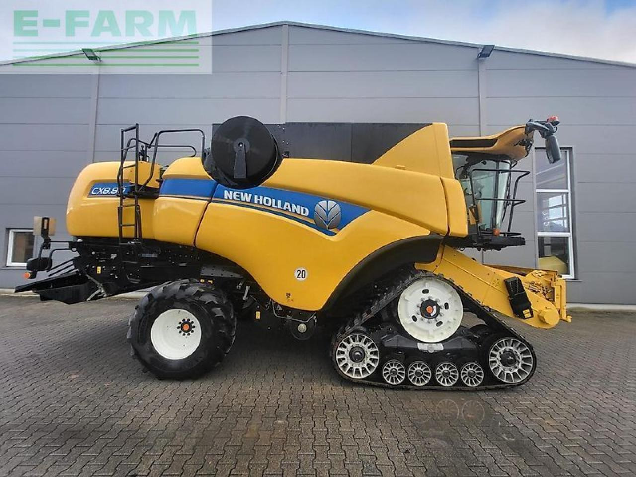 New Holland cx 8.80 raupe - Labības kombains: foto 3 New Holland cx 8.80 raupe - Labības kombains: foto 3