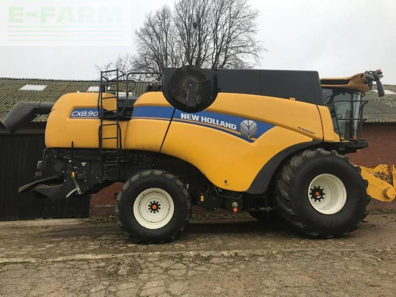 New Holland cx 8.90 slh - Labības kombains: foto 2 New Holland cx 8.90 slh - Labības kombains: foto 2