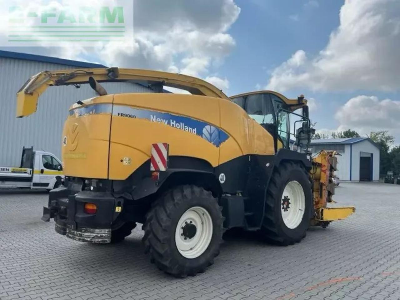 New Holland fr 9060 - Lopbarības kombains: foto 5 New Holland fr 9060 - Lopbarības kombains: foto 5