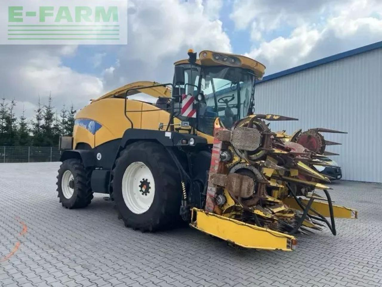 New Holland fr 9060 - Lopbarības kombains: foto 3 New Holland fr 9060 - Lopbarības kombains: foto 3