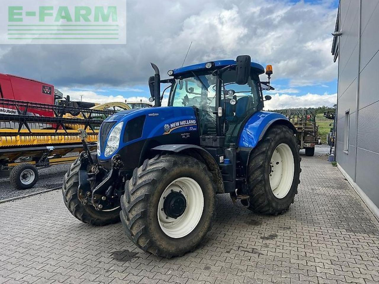 New Holland t 7.200 ac - Traktors: foto 2 New Holland t 7.200 ac - Traktors: foto 2