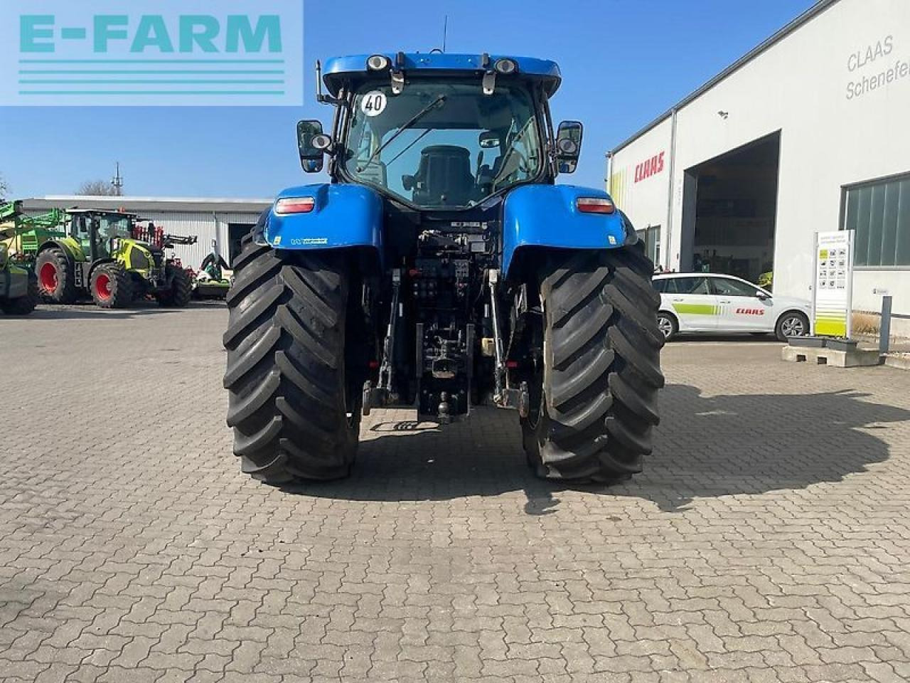 New Holland t 7.270 - Traktors: foto 5 New Holland t 7.270 - Traktors: foto 5