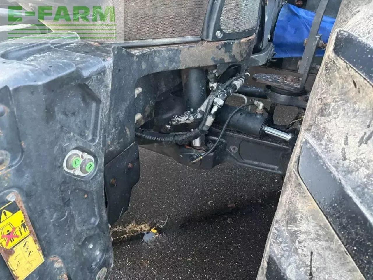 Traktors New Holland t 8.410: foto 7