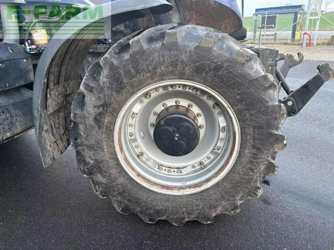 Traktors New Holland t 8.410: foto 8