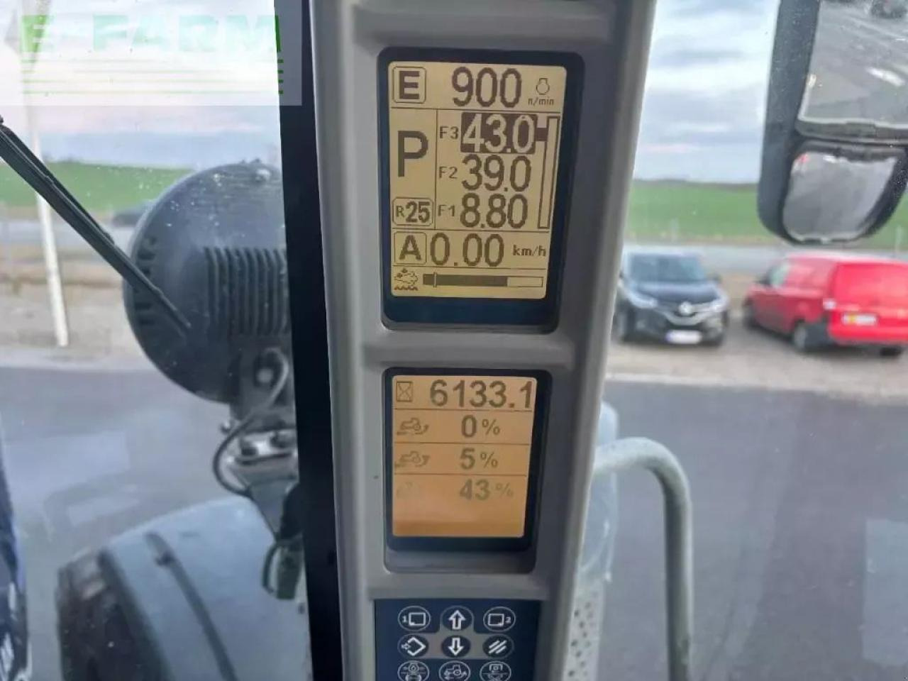 Traktors New Holland t 8.410: foto 16