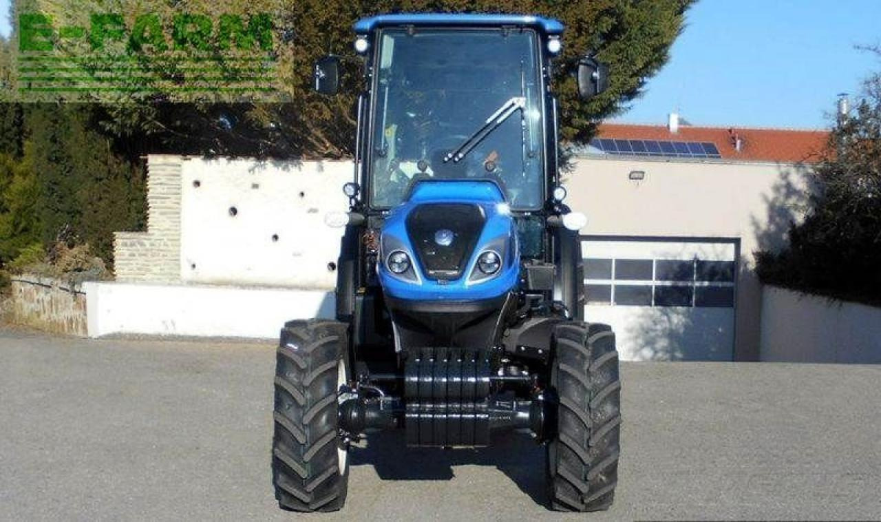 New Holland t4.100 f (stage v) F - Traktors: foto 3 New Holland t4.100 f (stage v) F - Traktors: foto 3
