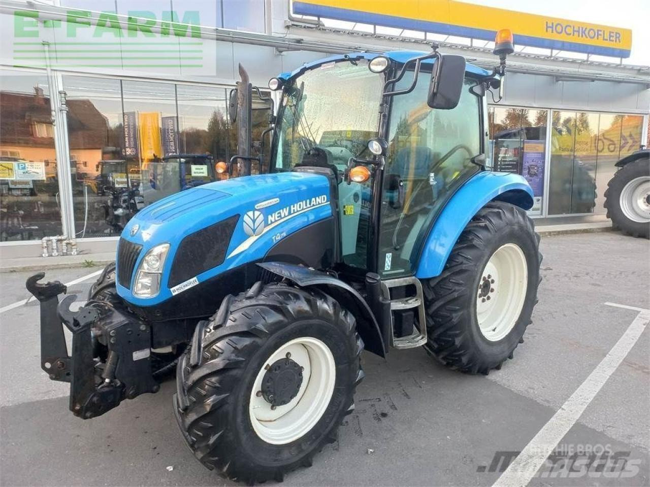 New Holland t4.75 powerstar Powerstar - Traktors: foto 1 New Holland t4.75 powerstar Powerstar - Traktors: foto 1