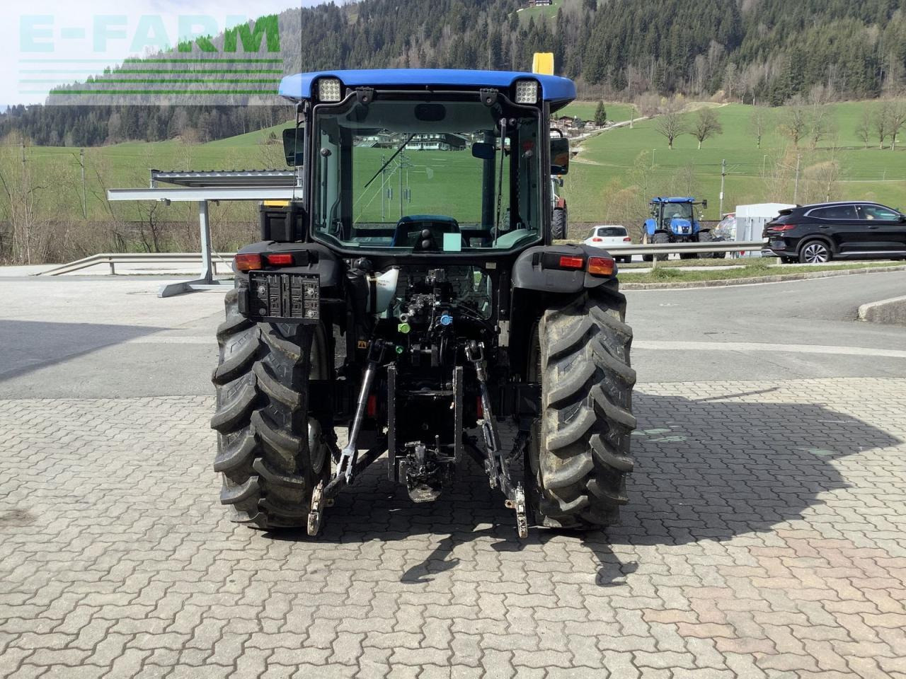 New Holland t4020 deluxe Deluxe - Traktors: foto 5 New Holland t4020 deluxe Deluxe - Traktors: foto 5