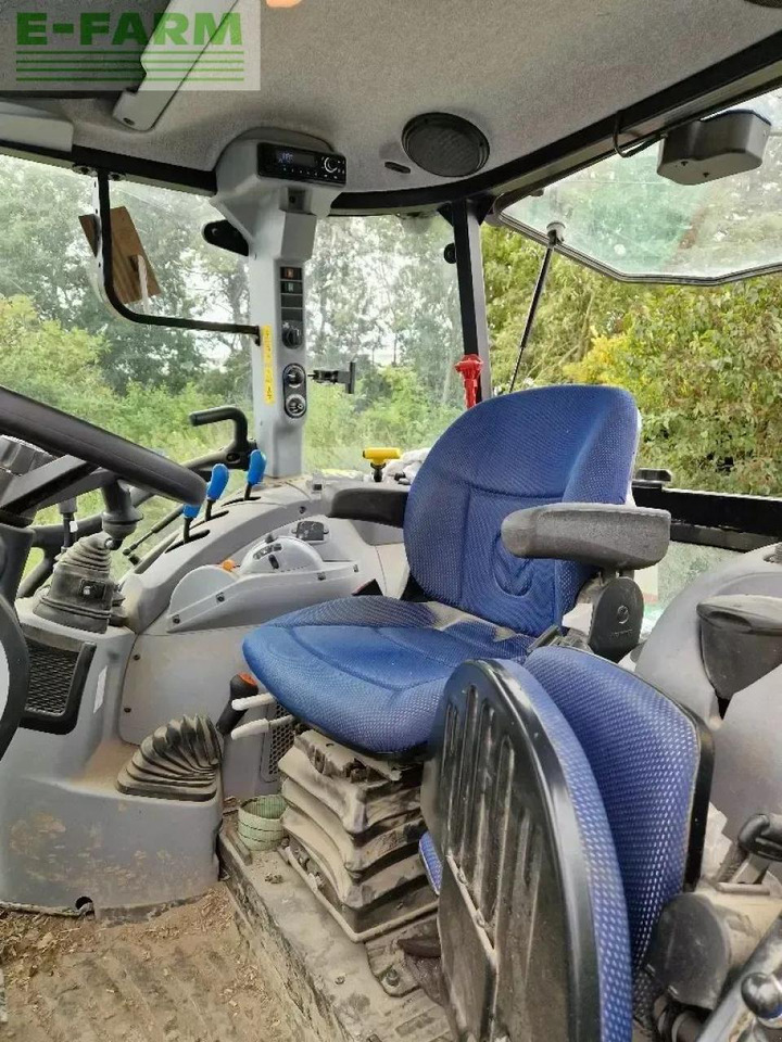 New Holland t5-100 dc - Traktors: foto 4 New Holland t5-100 dc - Traktors: foto 4