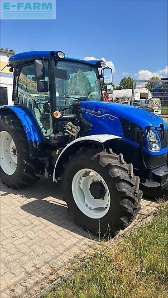 New Holland t5.100s - Traktors: foto 2 New Holland t5.100s - Traktors: foto 2