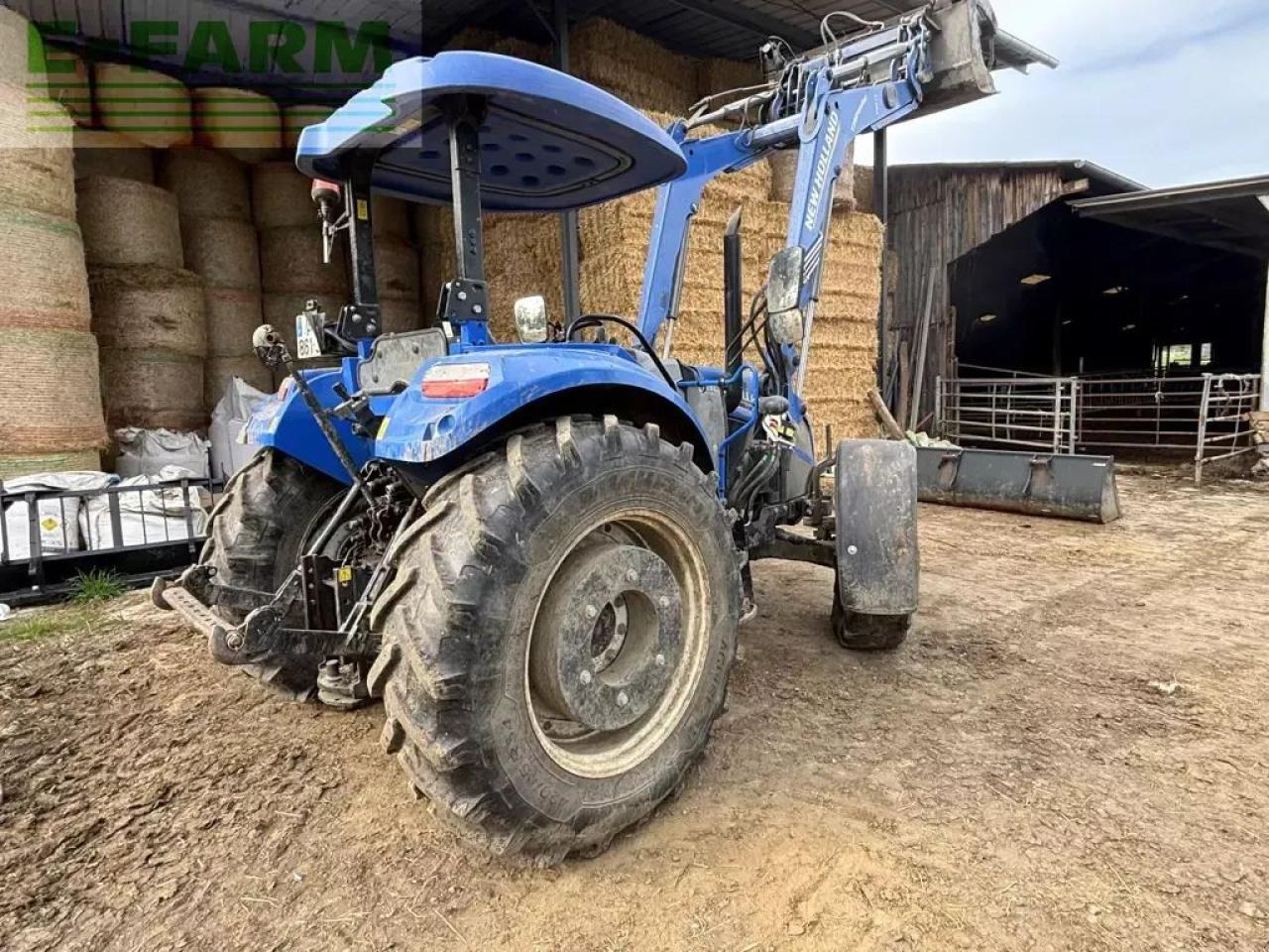 New Holland t5 105 arceau - Traktors: foto 4 New Holland t5 105 arceau - Traktors: foto 4