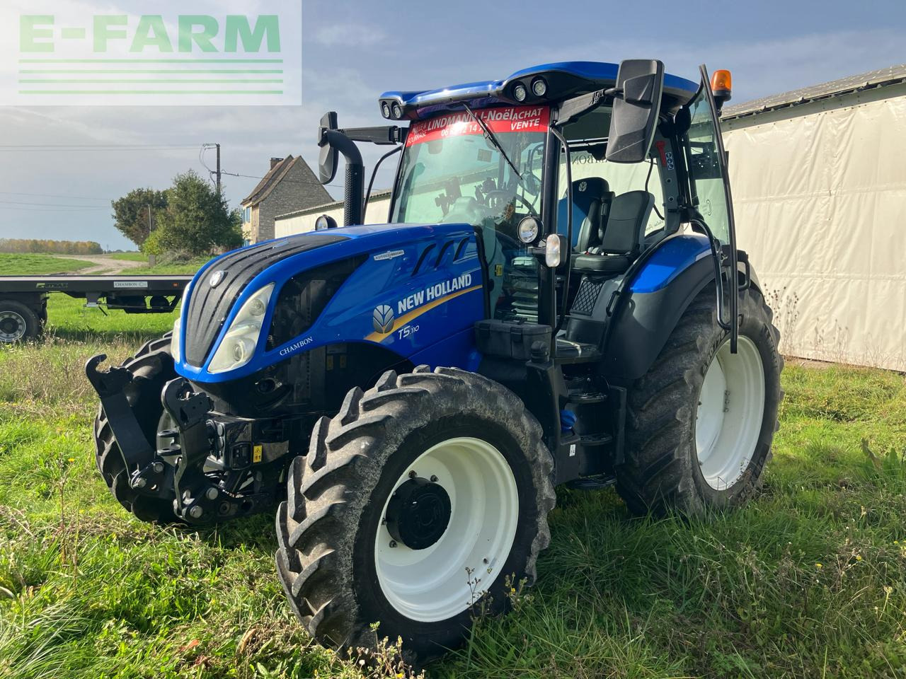 New Holland t5.110 - Traktors: foto 1 New Holland t5.110 - Traktors: foto 1
