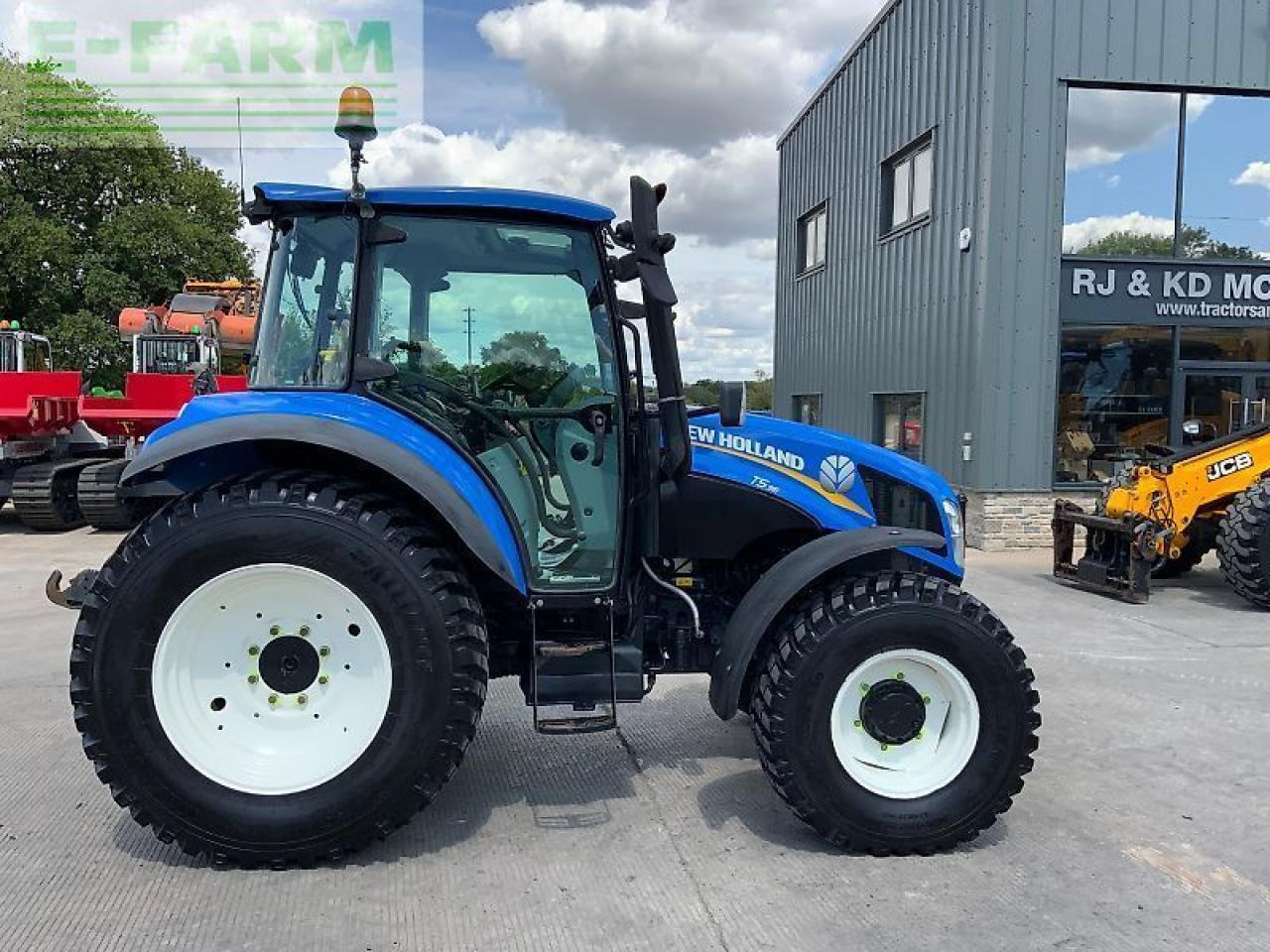 New Holland t5.95 tractor (st23758) - Traktors: foto 1 New Holland t5.95 tractor (st23758) - Traktors: foto 1