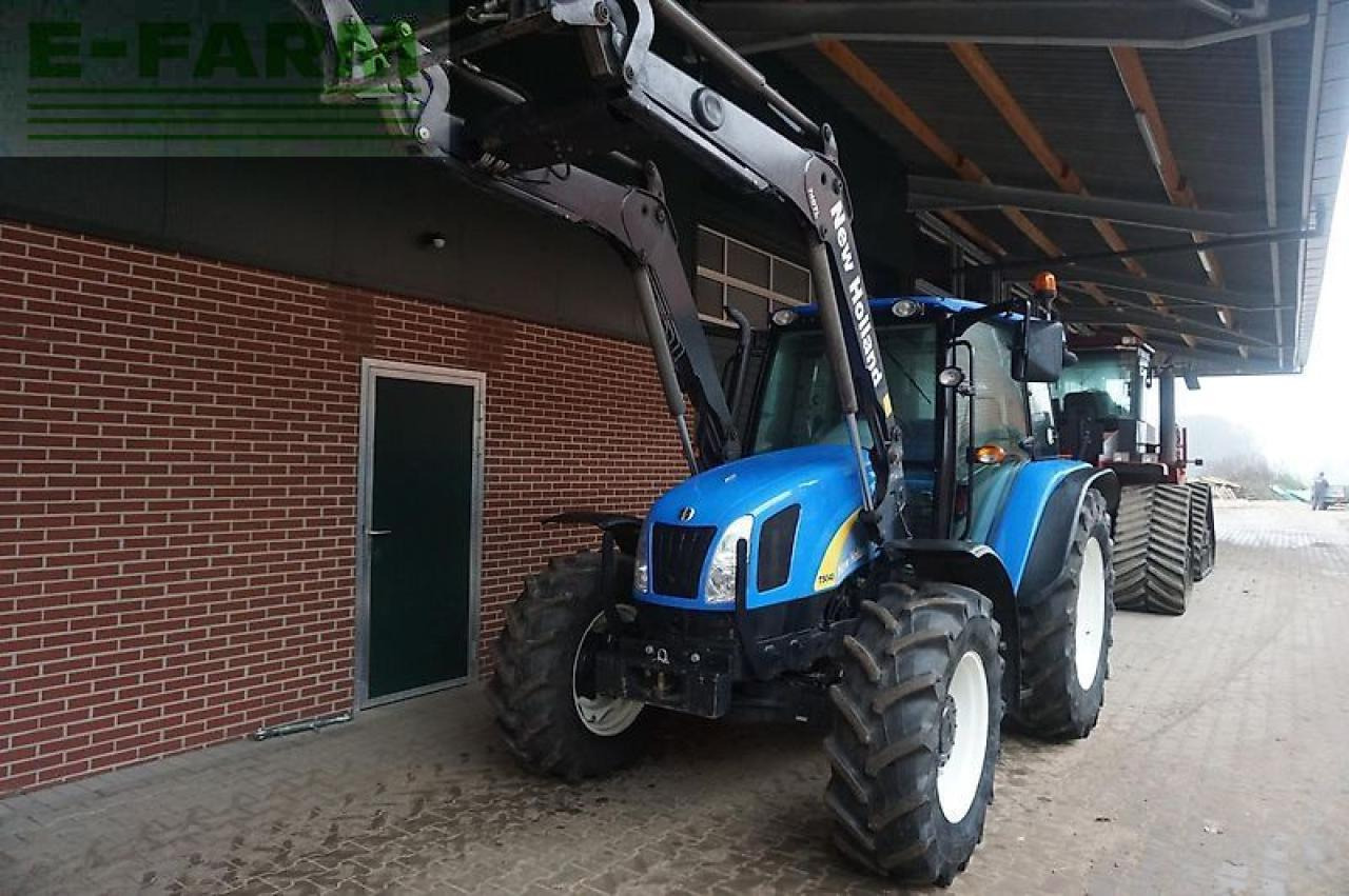 New Holland t5040 nur 860 std. - Traktors: foto 3 New Holland t5040 nur 860 std. - Traktors: foto 3